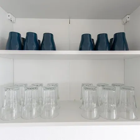 Raj Living - With 1 Or 2 - 15 Min To Messe Dus And Old Town Dus Dusseldorf