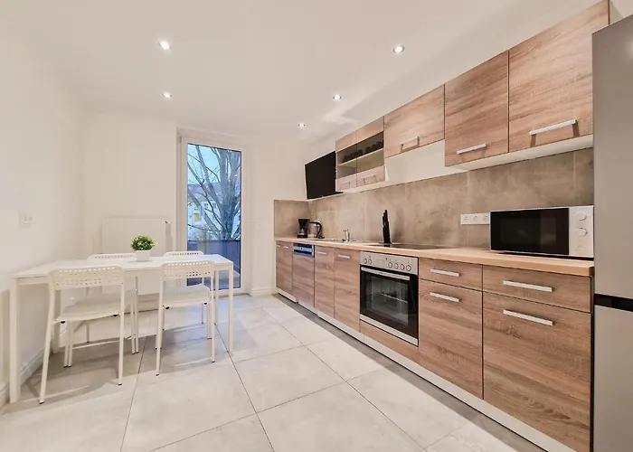 Appartement Tolstov - With 1 Or 2 - 15 Min To Messe Dus And Old Town Dus Düsseldorf